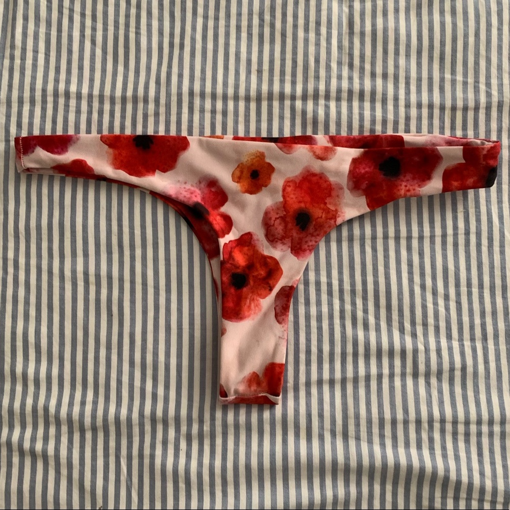 Bikini bottom